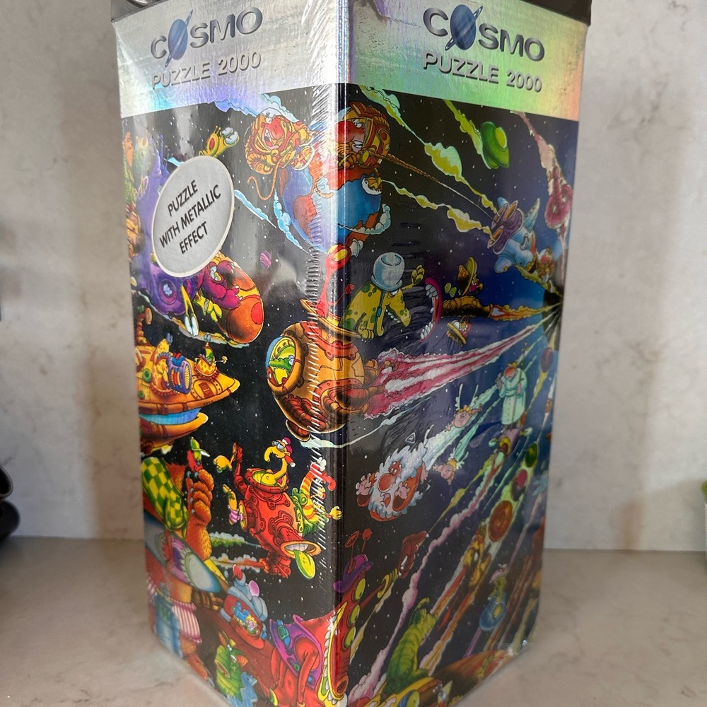 New Heye Lost in Space Puzzle 2000 Pieces - Cosmic Adventure